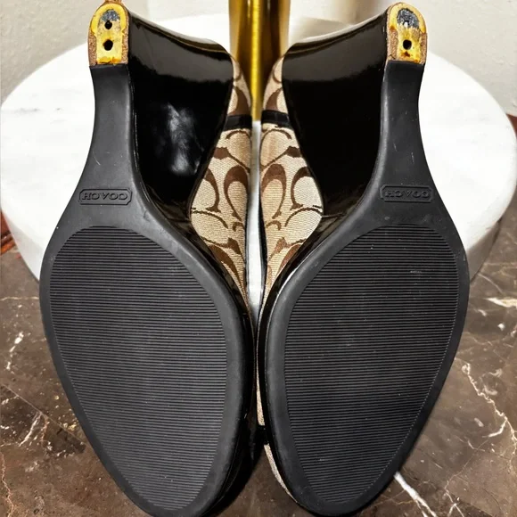 Coach Brown and Black Classic Heels - Picture 5 of 5